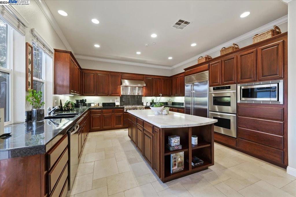 VINSANTO - Residential