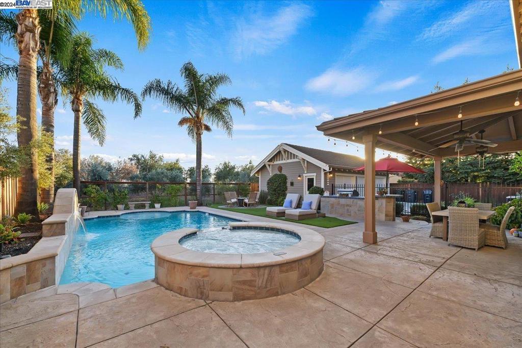 VINSANTO - Residential