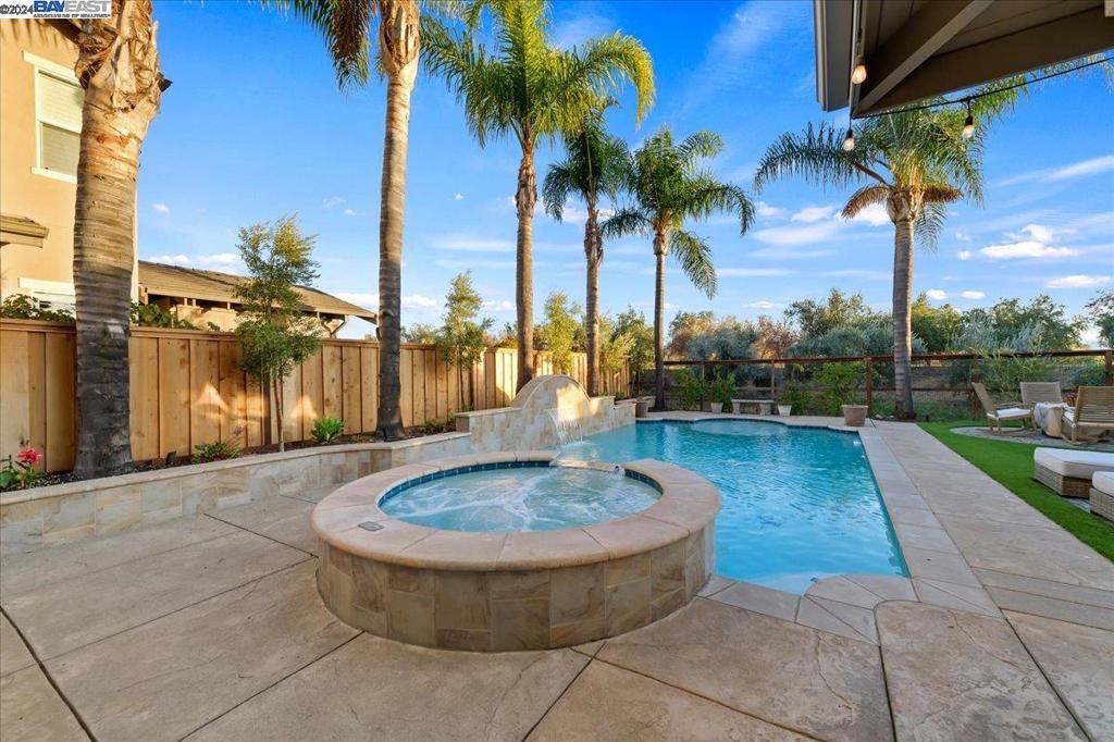 VINSANTO - Residential