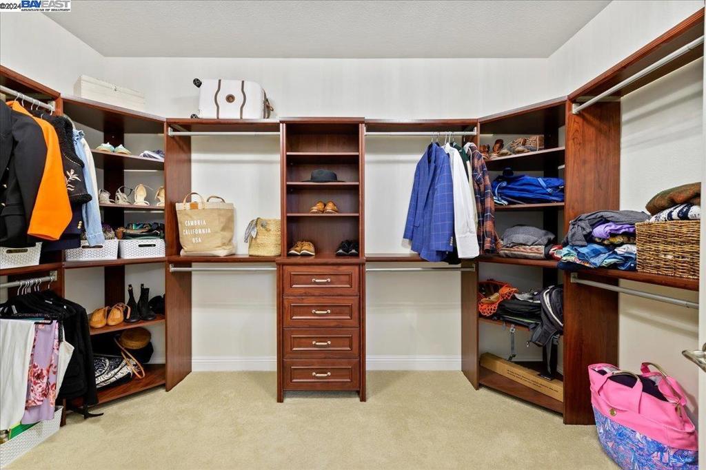 VINSANTO - Residential