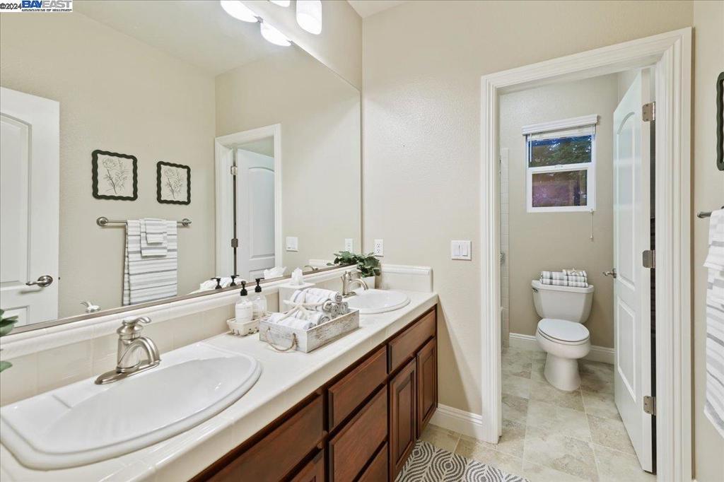 VINSANTO - Residential