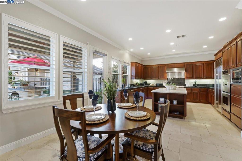 VINSANTO - Residential