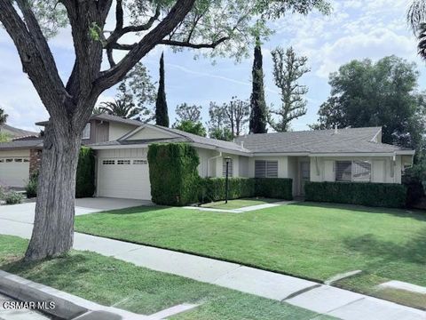 Photo of 5780 Lake Lindero Drive, Agoura Hills, CA 91301 (MLS # 226001682)