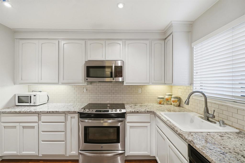 VINTNER - Residential