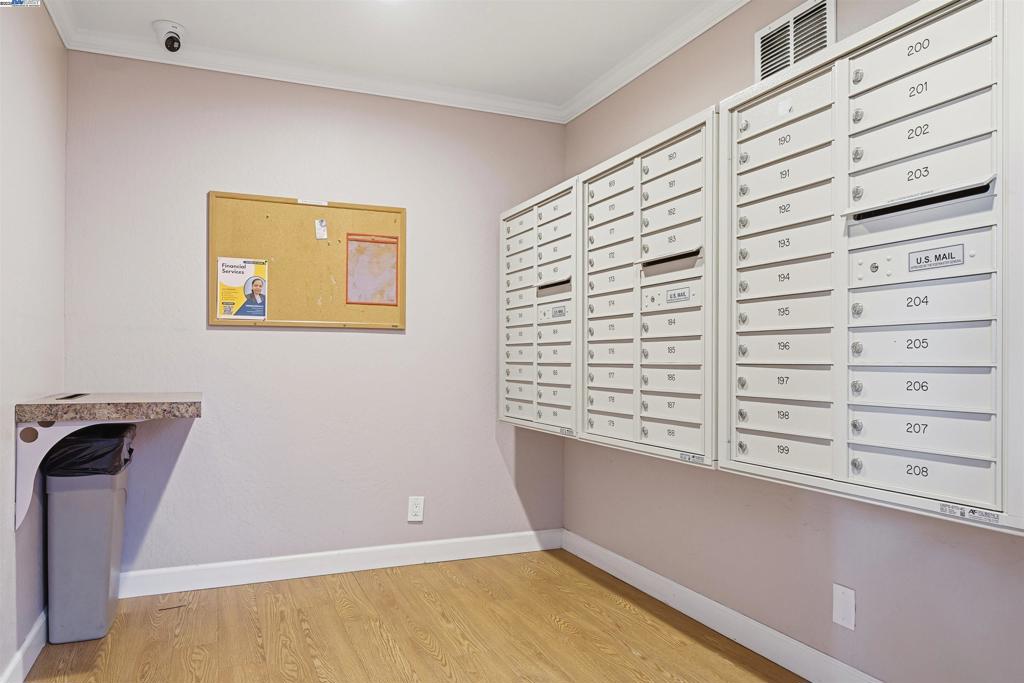 VINTNER - Residential