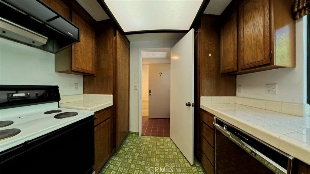8671 Buena Tierra Place