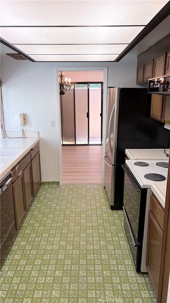 8671 Buena Tierra Place