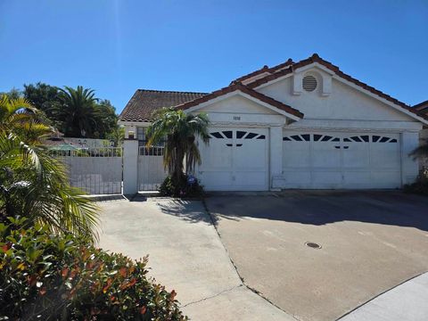 Photo of 1038 DORADO CT Ct, Chula Vista, CA 91910 (MLS # PTP2601643)