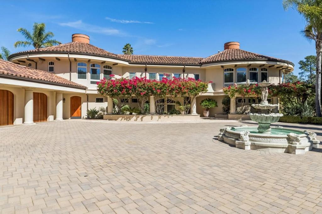 12500 Corbetta Lane
