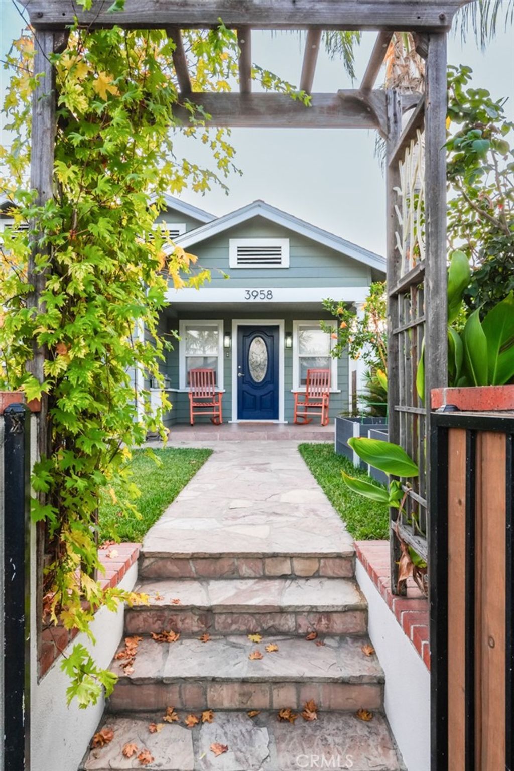 Photo of 3958 Seneca Avenue, Los Angeles, CA 90039 (MLS # PF25259776)