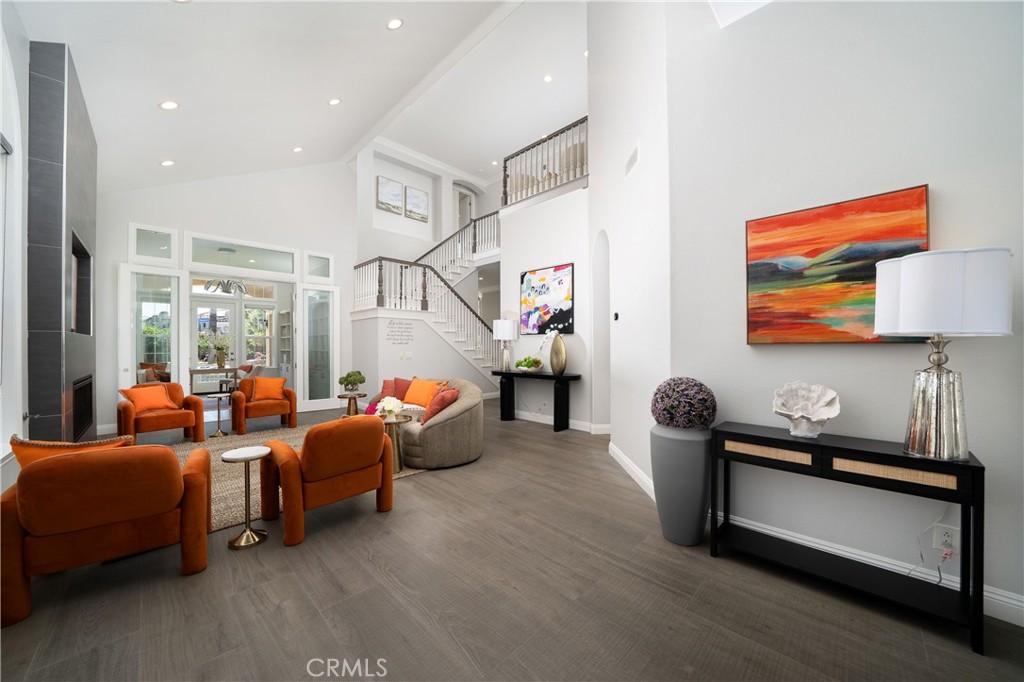5712 Ocean Vista Drive