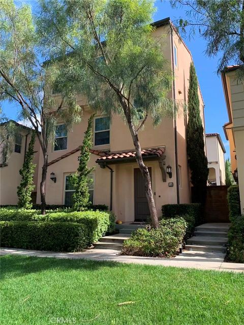 Photo of 118 Kestrel, Irvine, CA 92618 (MLS # OC26090562)