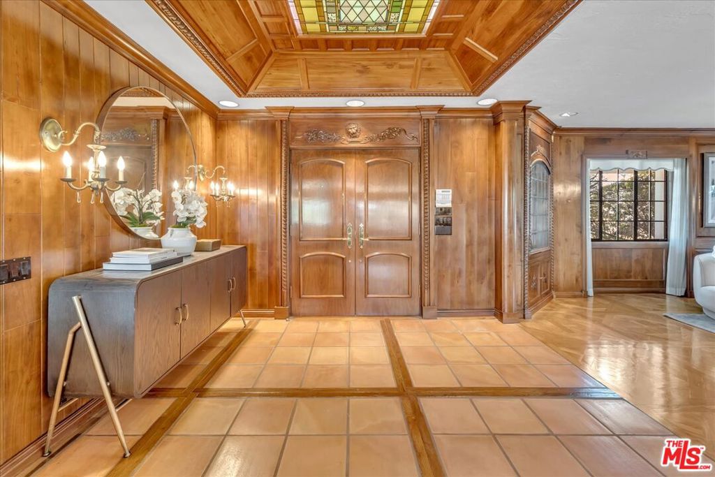 16560 Park Lane Circle