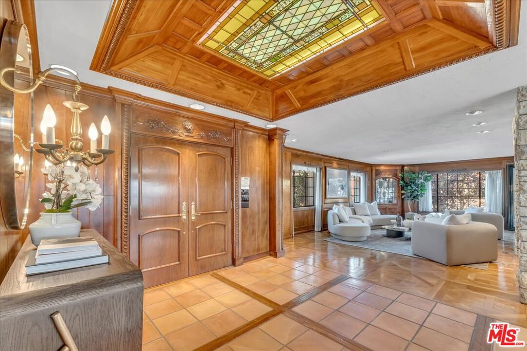 16560 Park Lane Circle