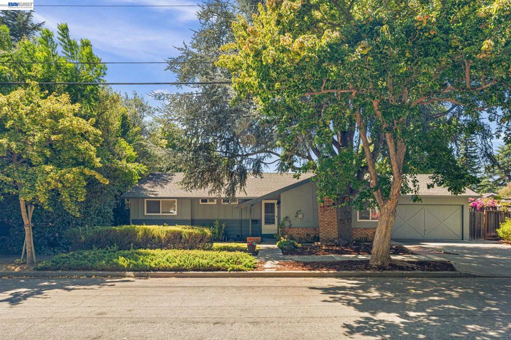 921 Rock Ave AVE