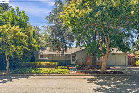 Photo of 921 Rock Ave AVE, Fremont, CA 94536 (MLS # 41142500)