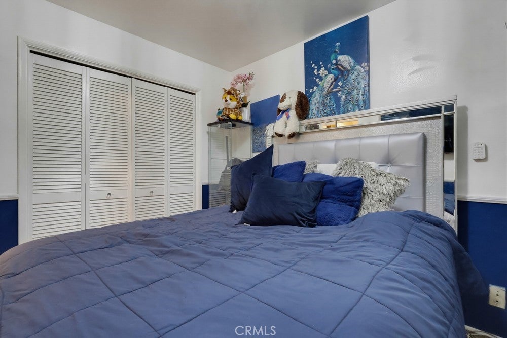 4163 W 160th