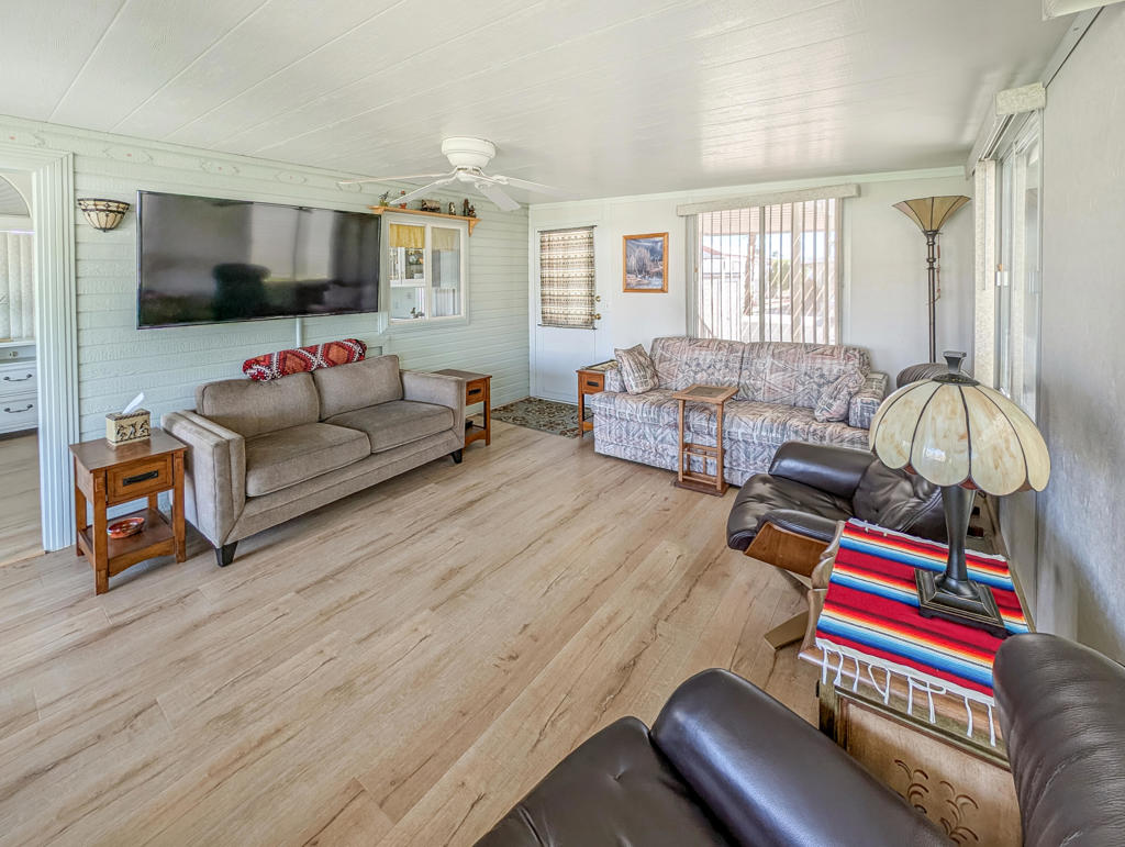 Not Applicable-1 - Manufactured In Park