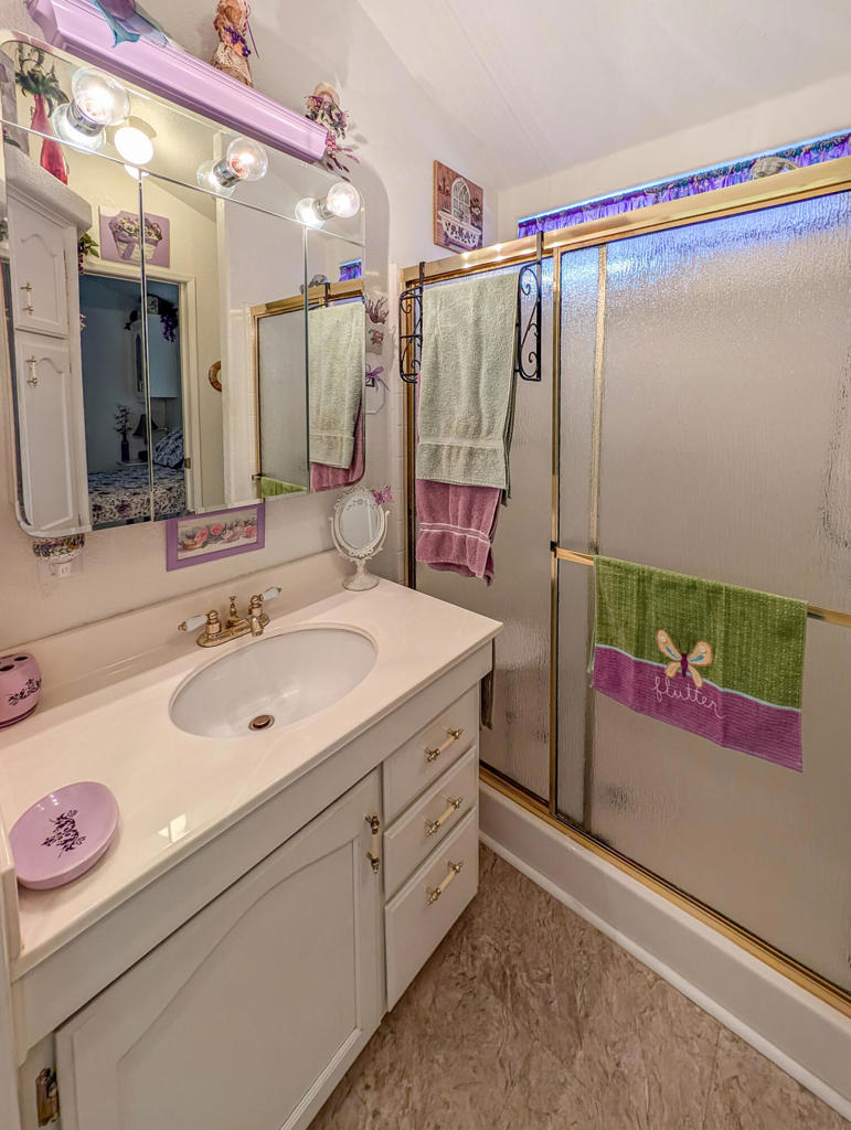 Not Applicable-1 - Manufactured In Park