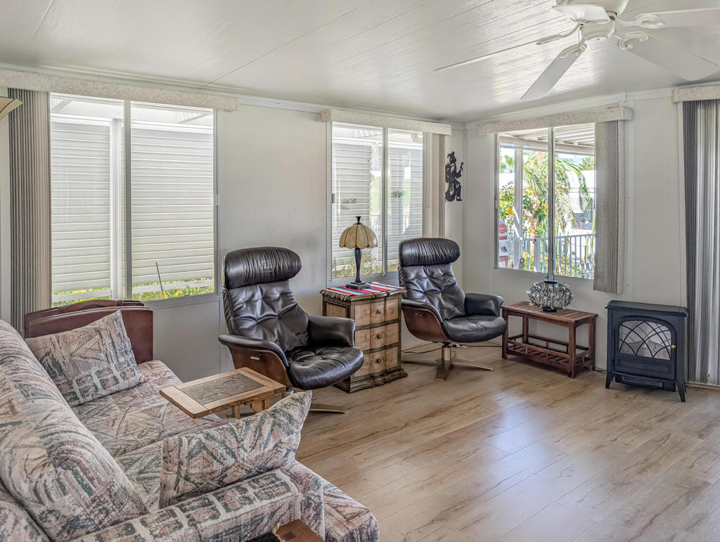 Not Applicable-1 - Manufactured In Park