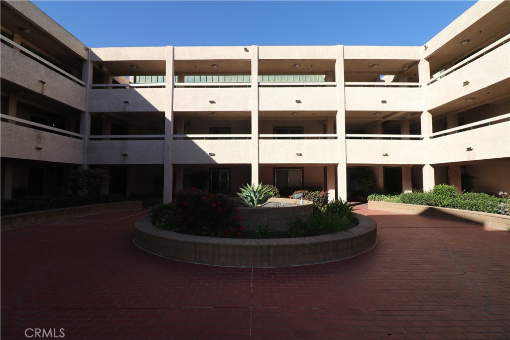 Lakewood Terrace (LKT) - Residential