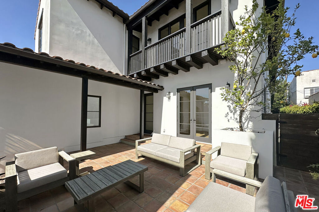 Properties 3 530 N Alta Vista Boulevard