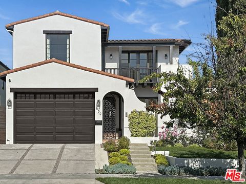 530 N Alta Vista Boulevard Los Angeles CA 90036