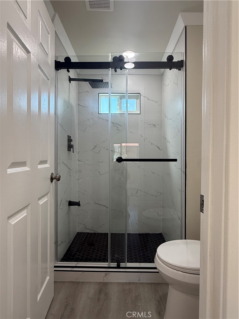 7700 LAMPSON Avenue 52