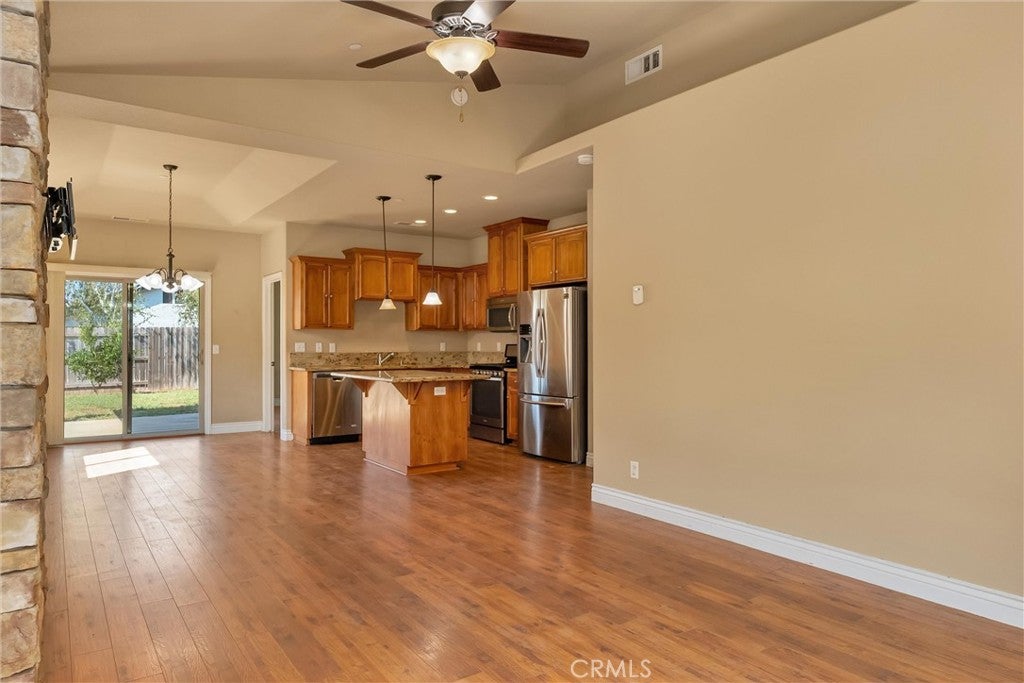 2771 Levi
