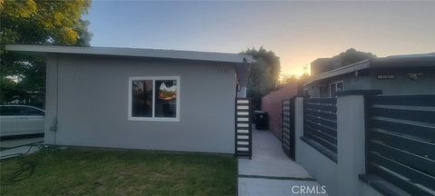 Photo of 7735 Rhea Avenue, Reseda, CA 91335 (MLS # DW26125433)