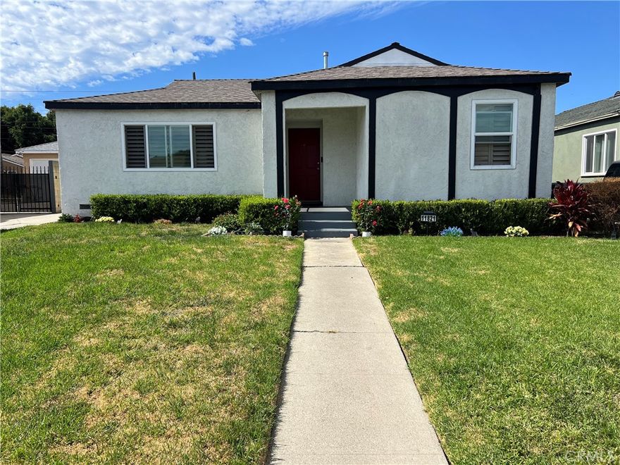 Welcome to 11821 Menlo Avenue! This charming single-family home is located in the heart of Los Angeles, offering convenience and potential for the right buyer. The Assessor’s records show the property as a 3-bedroom, 1-bath home; however, it currently features 3 bedrooms and 2 bathrooms. Buyer and buyer’s agent to conduct their own due diligence and verify all information with the city and county regarding permits, square footage, and use.



The property is tenant-occupied, making it an excellent opportunity for investors or buyers seeking income potential. Conveniently situated near local schools, parks, shopping, and major freeways, this home provides easy access to all that Los Angeles has to offer. Property is Tenant Occupied.