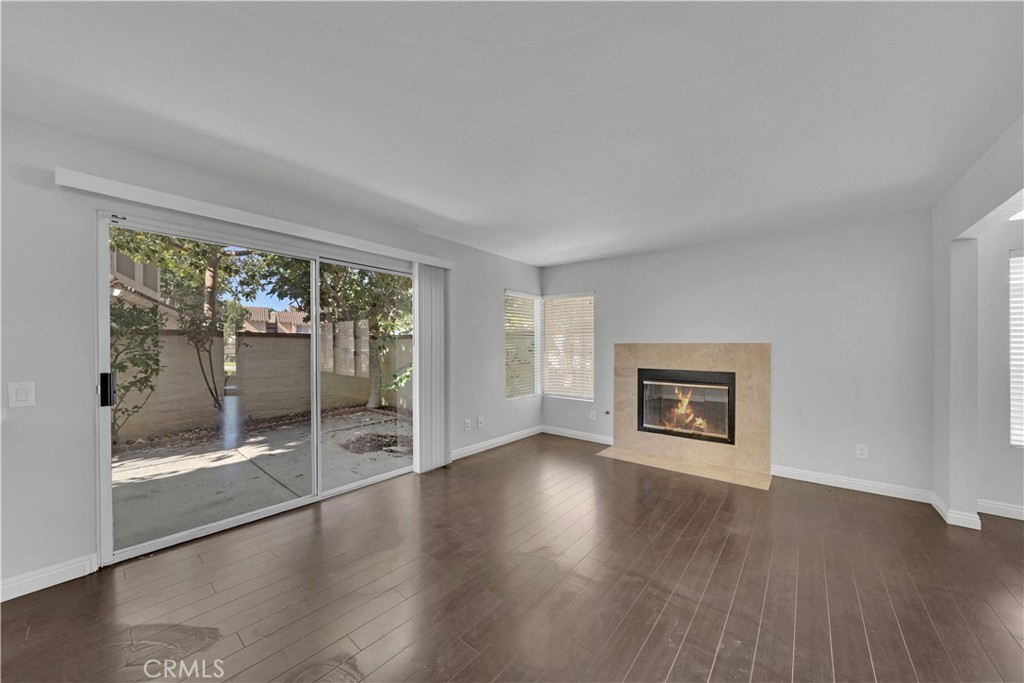 2565 Calle Benavente