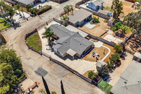 Photo of 6066 Highpoint DR, Riverside, CA 92505 (MLS # IG26142632)