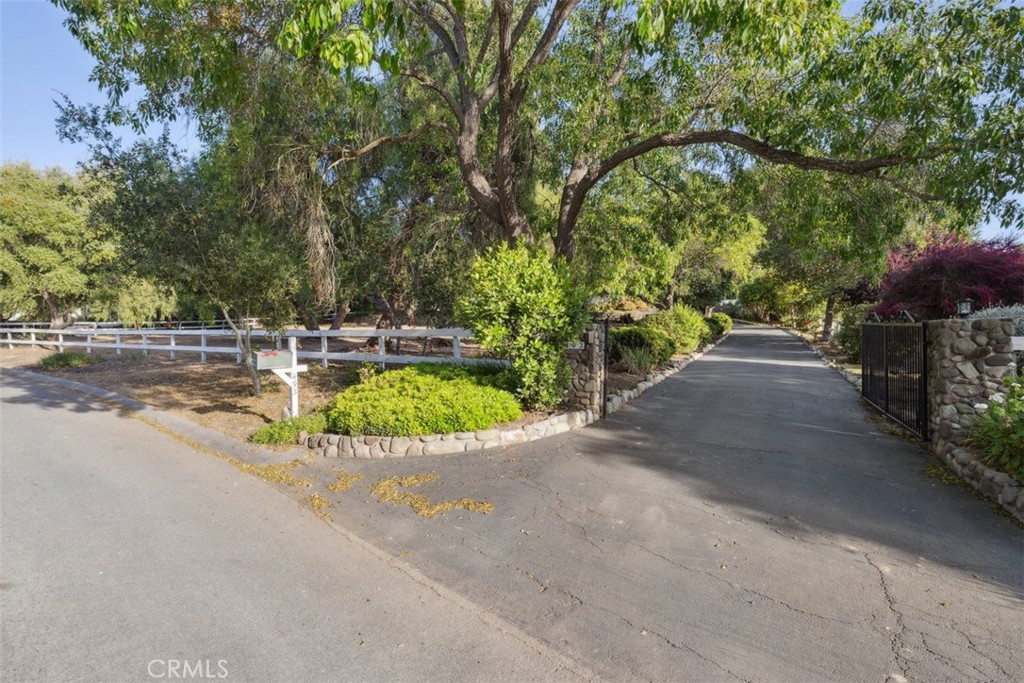 493 Montana Circle