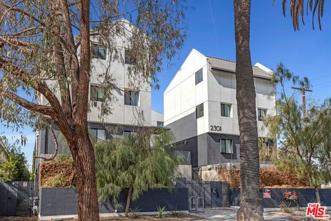 2301 S Cloverdale Avenue Los Angeles CA 90016