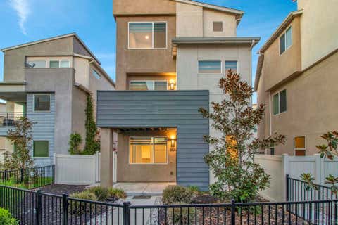 Photo of 1808 Lynx Ter TER, Chula Vista, CA 91915 (MLS # 260019549SD)