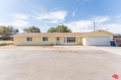 Photo of 46330 Van Teri Road, Coarsegold, CA 93614 (MLS # 26638277)