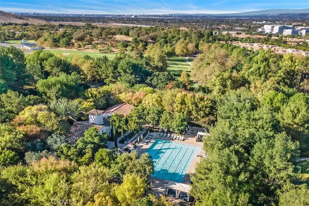 Irvine, California 92603, United States, 3 Bedrooms Bedrooms, ,3 BathroomsBathrooms,Residential,Active,207961