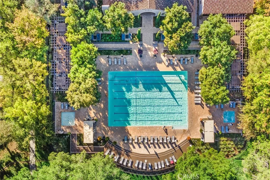 Irvine, California 92603, United States, 3 Bedrooms Bedrooms, ,3 BathroomsBathrooms,Residential,Active,207961