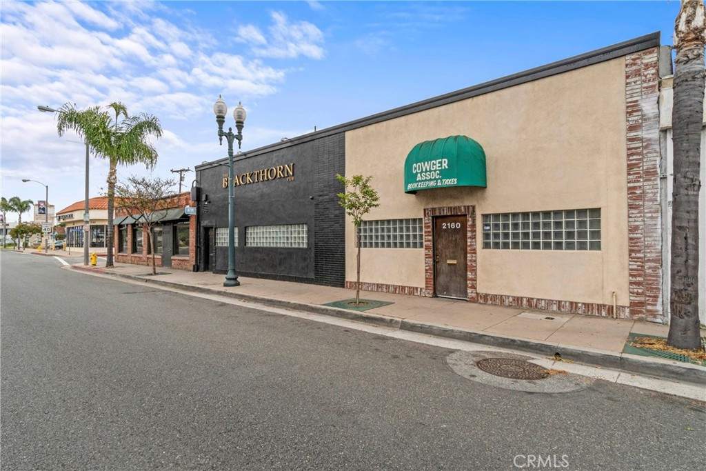 2158 Lomita Boulevard