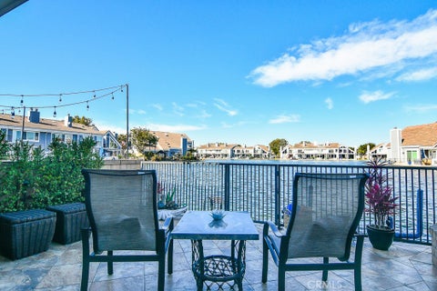 Tiny photo for 16125 Saint Croix Circle, Huntington Beach, CA 92649 (MLS # PW26225093)