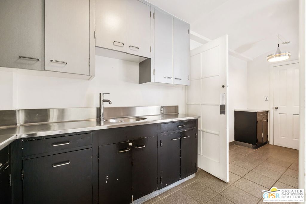 Old Las Palmas - Residential