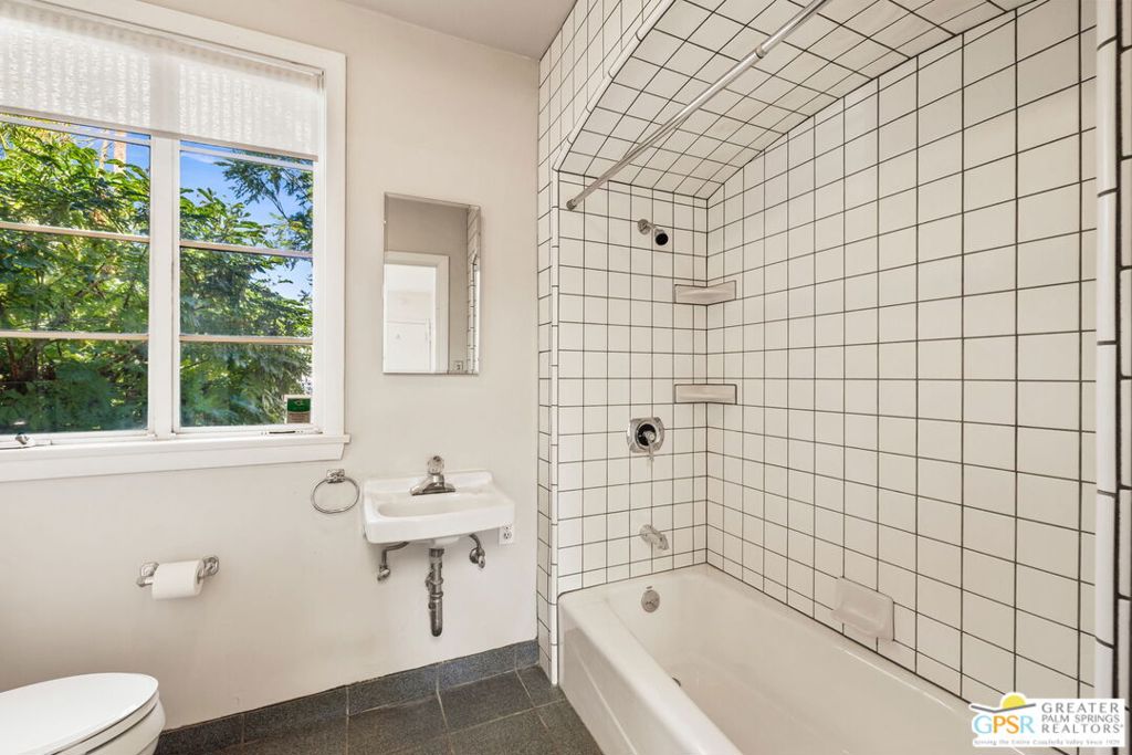 Old Las Palmas - Residential