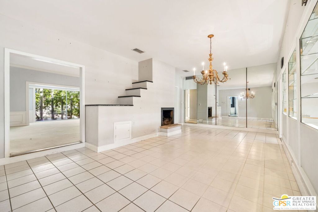 Old Las Palmas - Residential