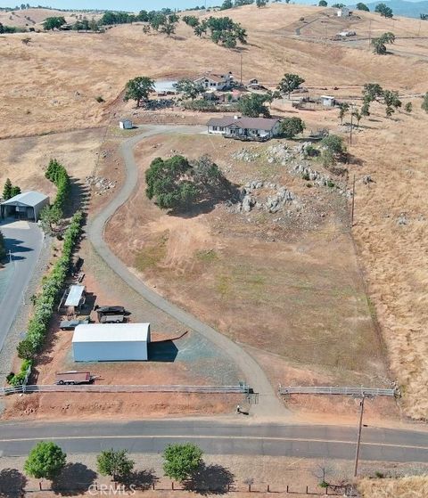 Photo of 9307 Banderilla Drive, La Grange, CA 95329 (MLS # MP25121918)