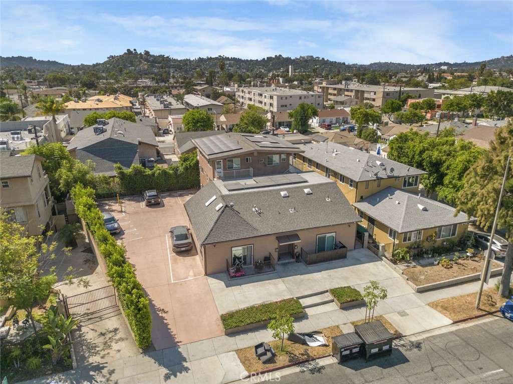 1344 E Broadway