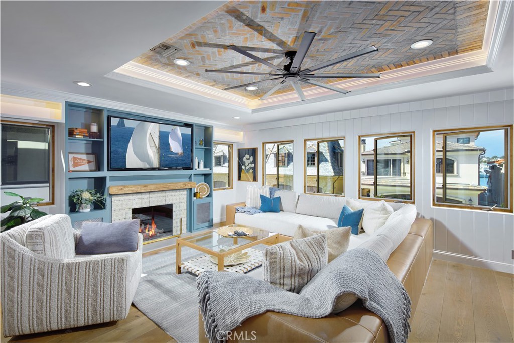 1311 W Bay Avenue