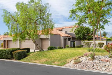 Photo of 39 Augusta Drive, Rancho Mirage, CA 92270 (MLS # 219147768DA)