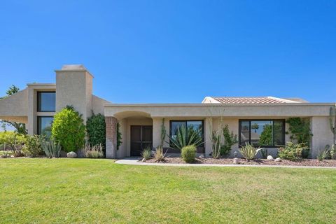 Photo of 68145 Seven Oaks Place, Cathedral City, CA 92234 (MLS # 219146082DA)