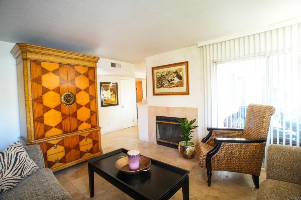 24 Corniche Dr A